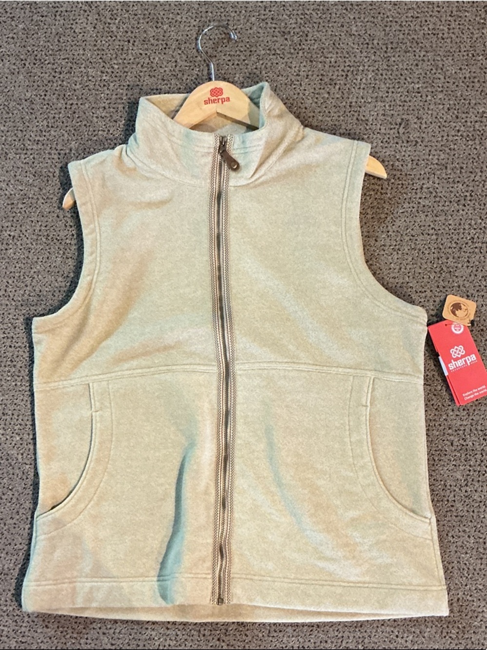 Sherpa Women's Light Sage Zip-Front Fleece Vest